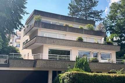Haus zum Kaufen in Pforzheim 1.450.000 € 495 m² 15 zimmer