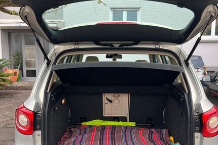 VW Tiguan 128.600 km 10.900 &euro; Rheinstetten 76287