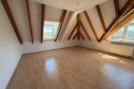 Dachgeschoßwohnung Rastatt - 2.5 Zimmer, 86 m&sup2;, 910&euro; | Angebot:26415113