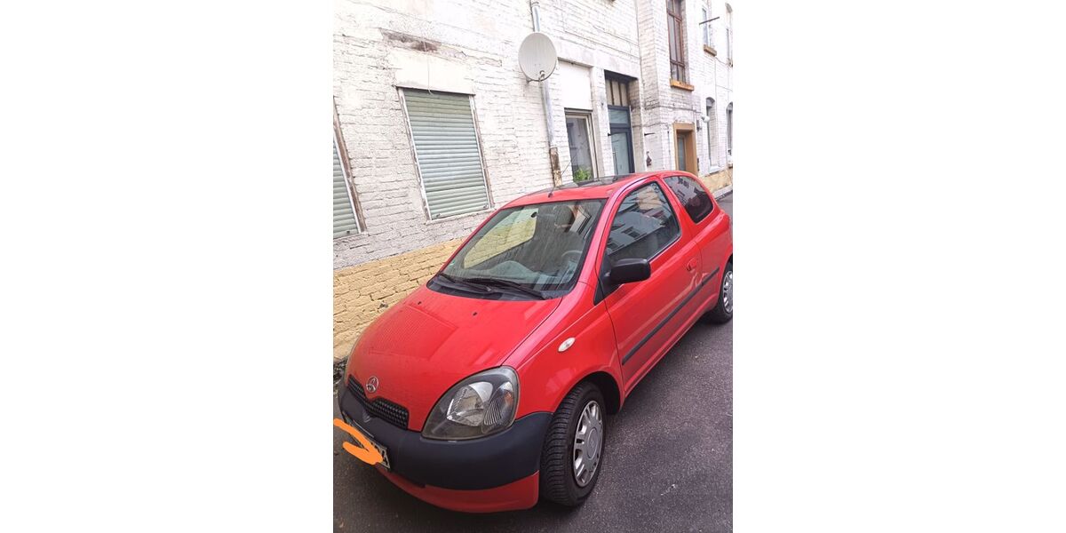 Toyota Yaris 220.000 km 1.000 &euro; Bruchsal 76646