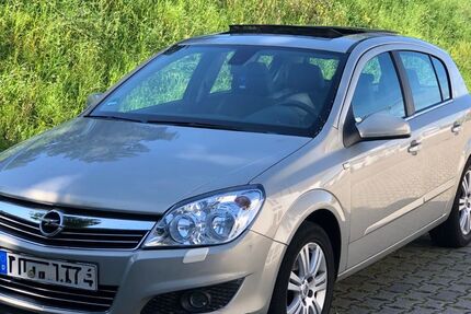 Opel Astra 120.000 km 5.700 &euro; Kämpfelbach 75236