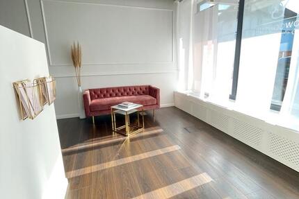 Kosmetikstudio Bereich zur Untermiete in Durlach zimmer