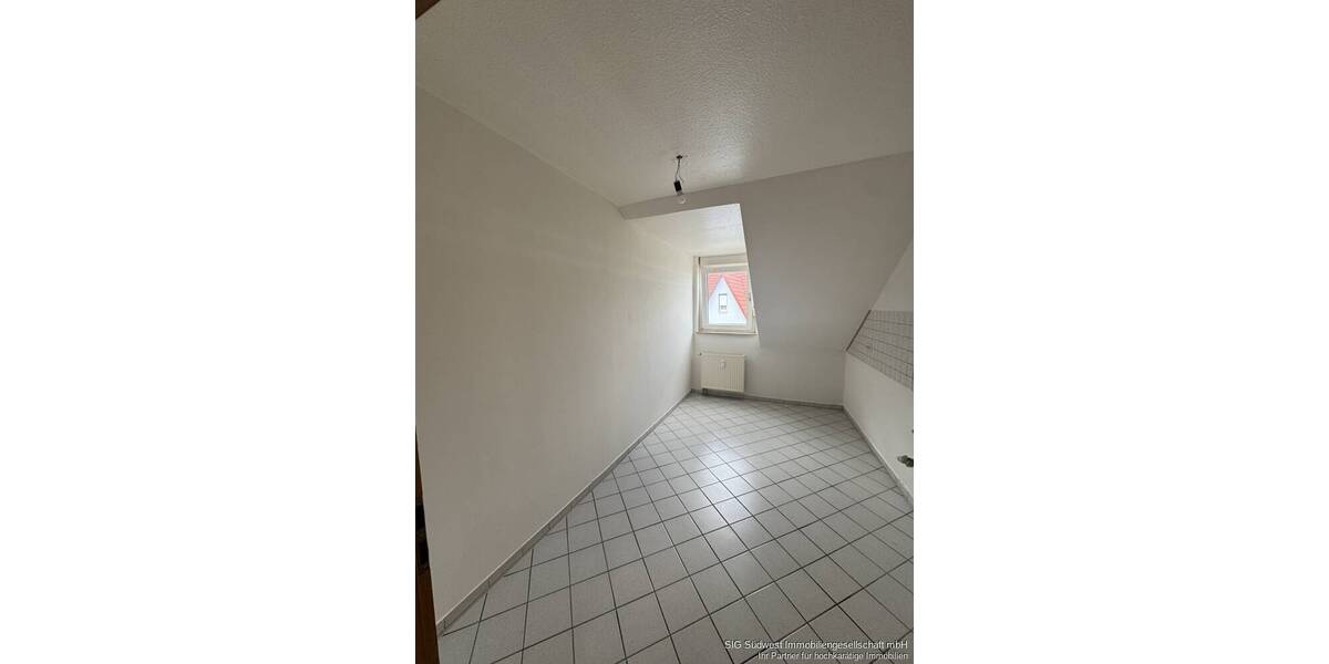 Etagenwohnung Bretten - Kupferhälde Bretten - 3 Zimmer, 70 m&sup2;, 219.000&euro; | Angebot:25682177