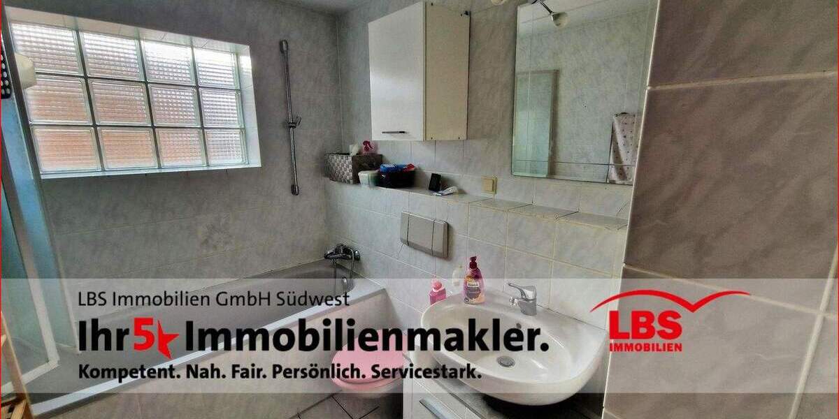 Etagenwohnung Karlsbad Langensteinbach - 3 Zimmer, 73 m&sup2;, 224.000&euro; | Angebot:25725636