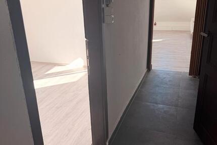 Wohnung Pforzheim Nordstadt - 4 Zimmer, 110 m&sup2;, 800&euro; | Angebot:27580461