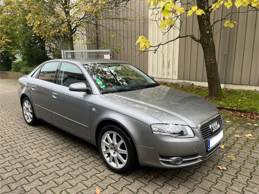 Audi A4 48.500 km 7.900 € Neulingen 75245