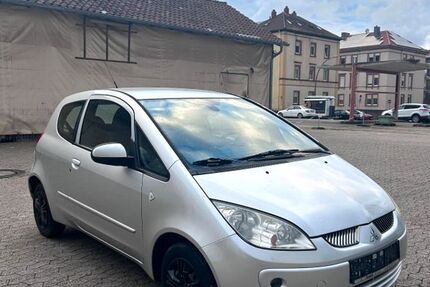 Mitsubishi Colt 159.887 km 2.100 &euro; Landau 76829