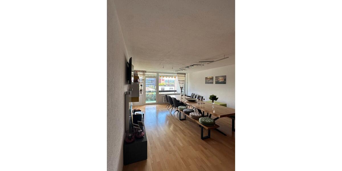 Etagenwohnung Pforzheim Nordstadt - 3 Zimmer, 85 m&sup2;, 250.000&euro; | Angebot:27072491