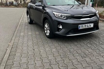 Kia Stonic 60.800 km 11.900 &euro; Philippsburg 76661