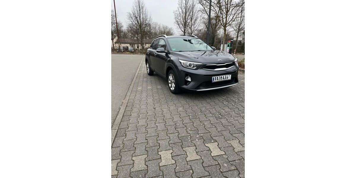Kia Stonic 60.800 km 11.900 &euro; Philippsburg 76661