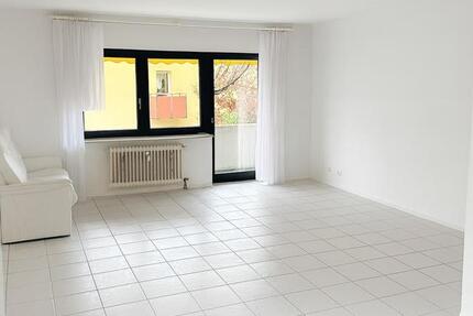 Wohnung Pforzheim Eutingen - 3 Zimmer, 95 m&sup2;, 1.300&euro; | Angebot:26398176