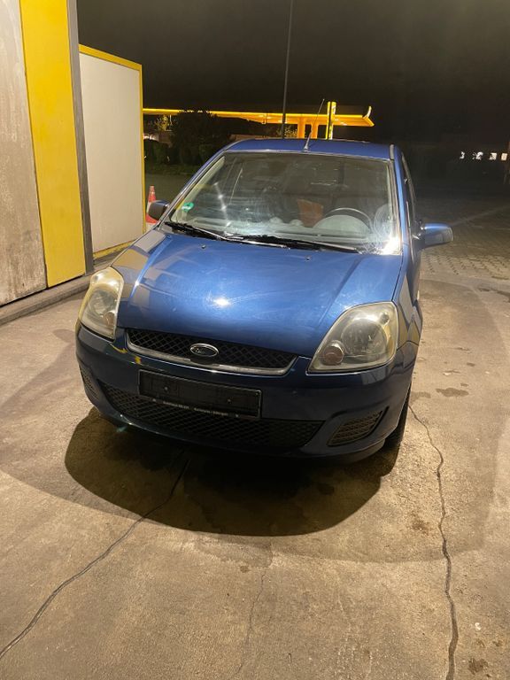 Ford Fiesta 137.000 km 2.200 € mühlacker 75417