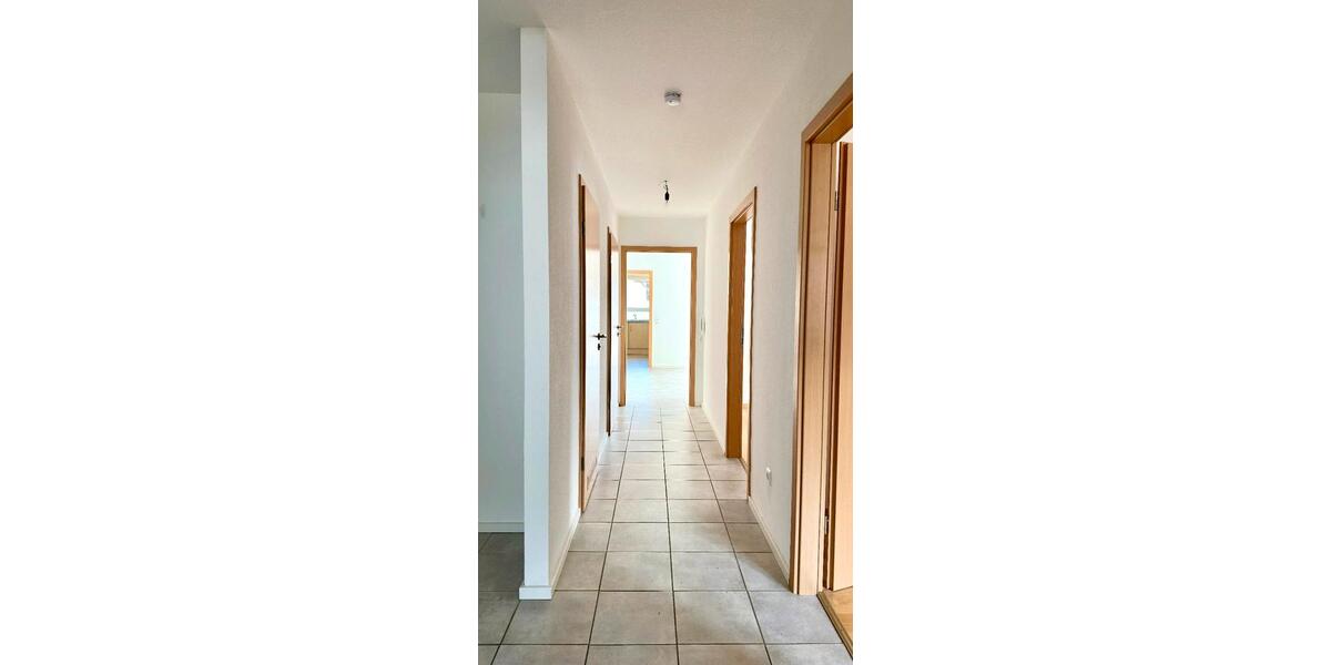 Erdgeschoßwohnung Ettlingen - 3 Zimmer, 92 m&sup2;, 420.000&euro; | Angebot:25128483