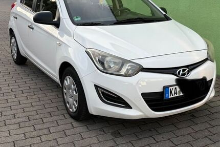 Hyundai i20 131.000 km 5.490 &euro; Ettlingen 76275