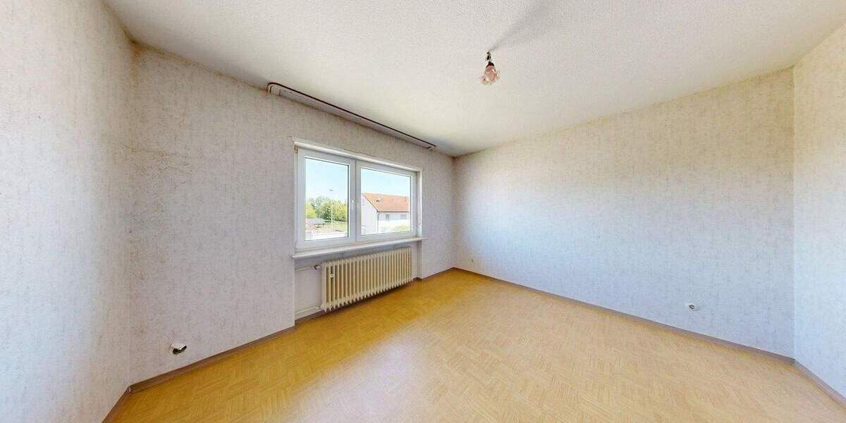 Mehrfamilienhaus, Wohnhaus Billigheim-Ingenheim Ingenheim - 6 Zimmer, 175 m&sup2;, 355.000&euro; | Angebot:25880204