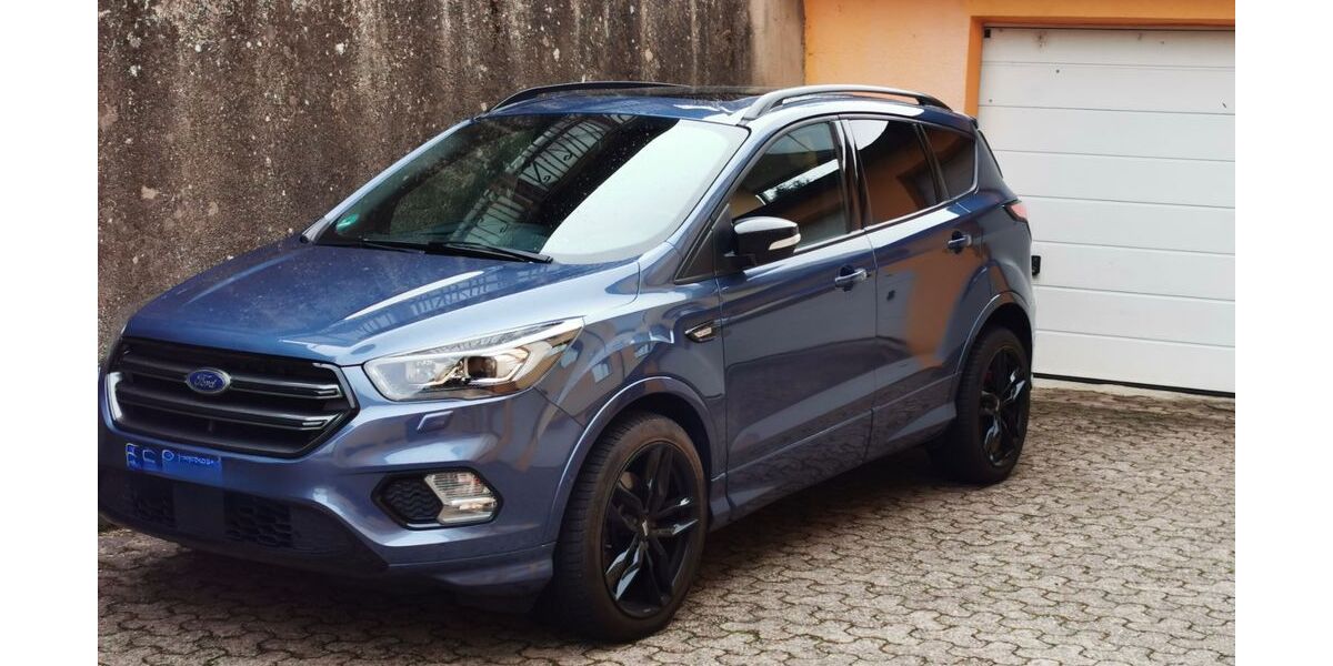 Ford Kuga 128.000 km 16.200 &euro; Gaggenau 76571