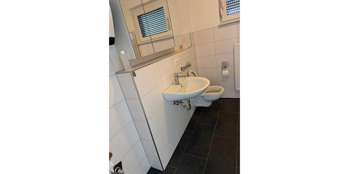 Hochparterre Karlsruhe Knielingen - 3 Zimmer, 75 m&sup2;, 1.000&euro; | Angebot:25442226