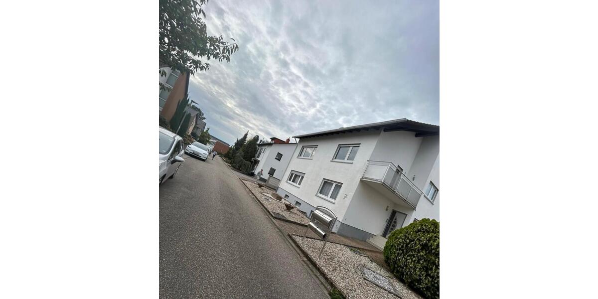 Etagenwohnung Eggenstein-Leopoldshafen Leopoldshafen - 3.5 Zimmer, 88 m&sup2;, 1.125&euro; | Angebot:25162240