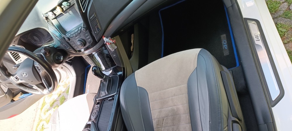 Hyundai i40 166.000 km 10.600 &euro; Karlsruhe 76133