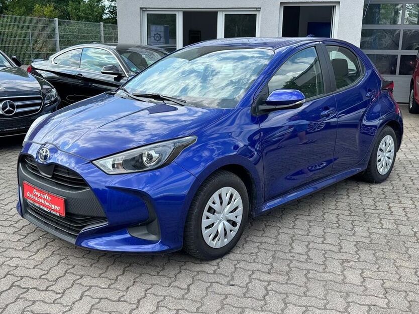 Yaris