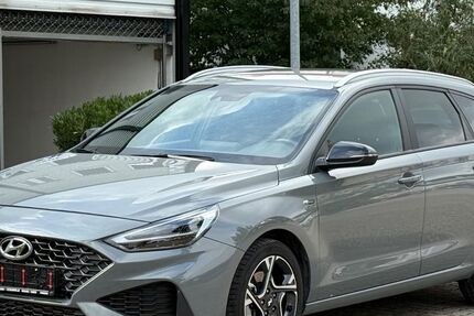 Hyundai i30 21.850 km 17.990 € Karlsruhe 76135