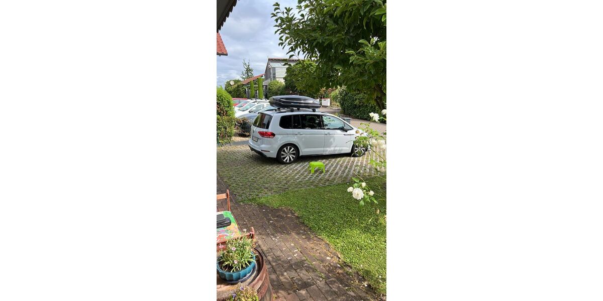 VW Touran 88.000 km 22.999 &euro; Hochstadt 76879