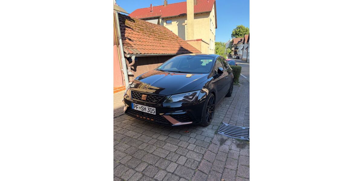 Seat Leon 87.800 km 22.990 &euro; Ispringen 75228