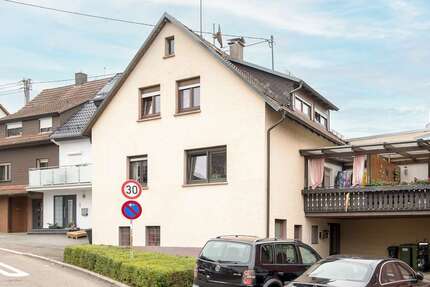 Haus zum Kaufen in Karlsbad Langensteinbach 279.000 € 115 m² 4 zimmer