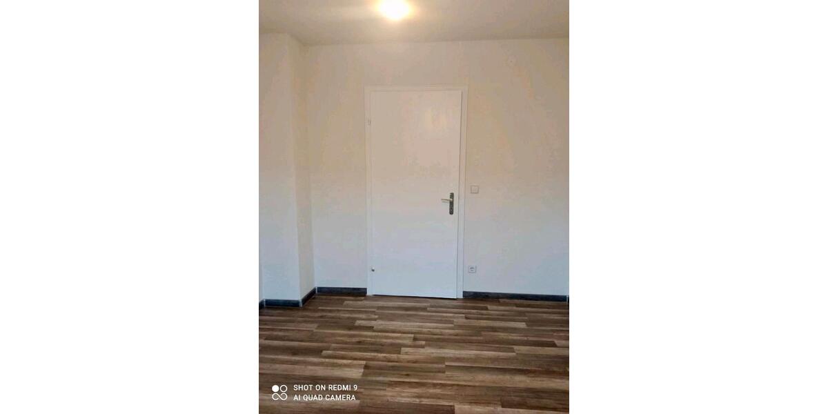 Etagenwohnung Pforzheim Eutingen - 3 Zimmer, 79 m&sup2;, 760&euro; | Angebot:25420990