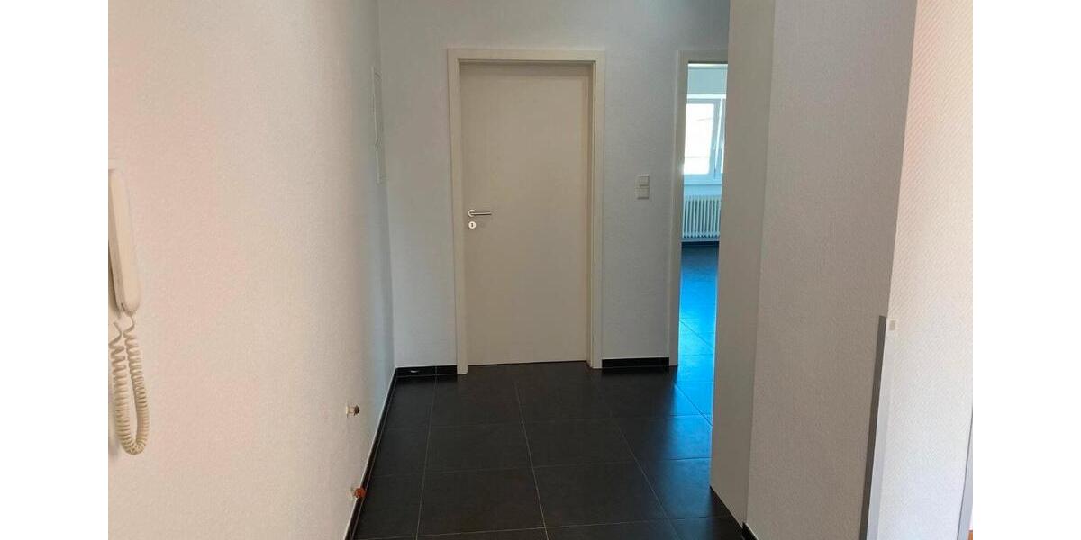 Etagenwohnung Karlsruhe Neureut - 3 Zimmer, 110 m&sup2;, 1.400&euro; | Angebot:24762121
