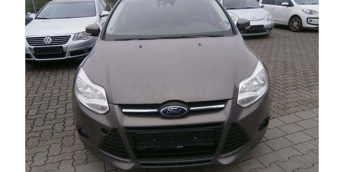 Ford Focus 128.000 km 1.900 &euro; Stutensee 76297
