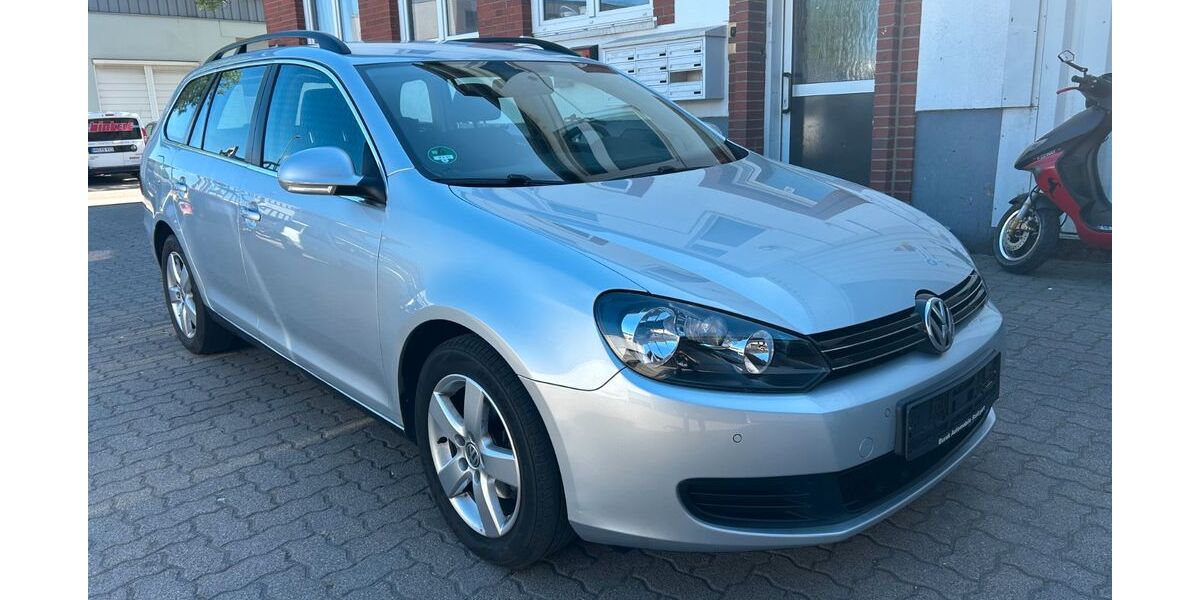 VW Golf 164.000 km 5.500 &euro; Karlsruhe 76189