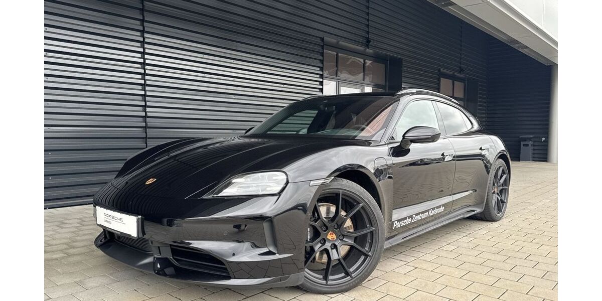 Porsche Taycan 9.900 km 146.189 &euro; Ettlingen 76275