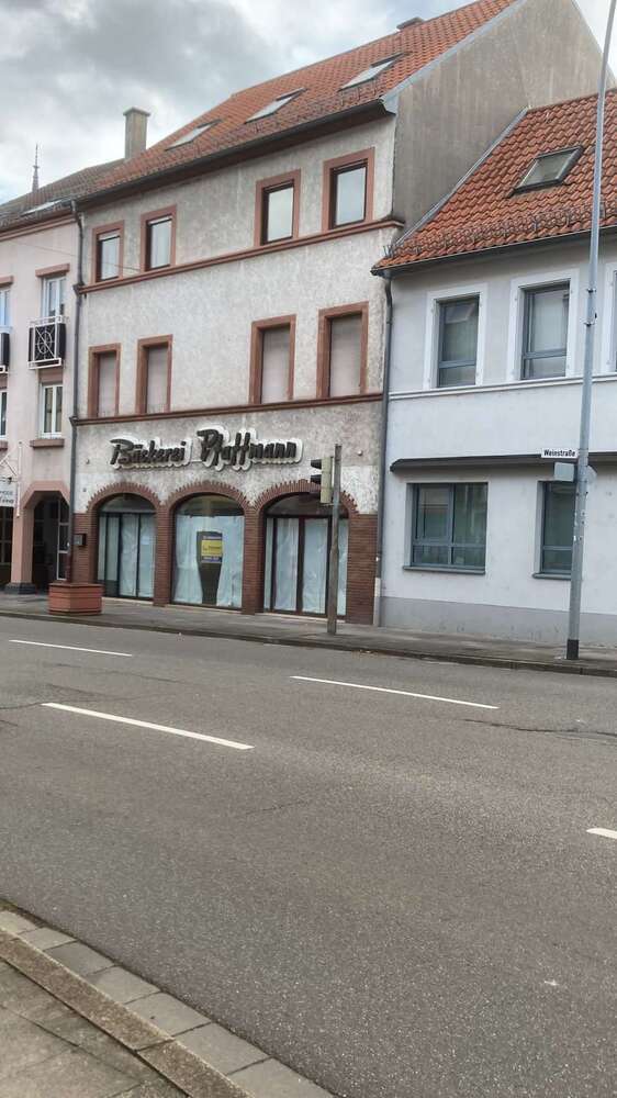 Haus zum Kaufen in Bad Bergzabern 650.000 € 320 m²