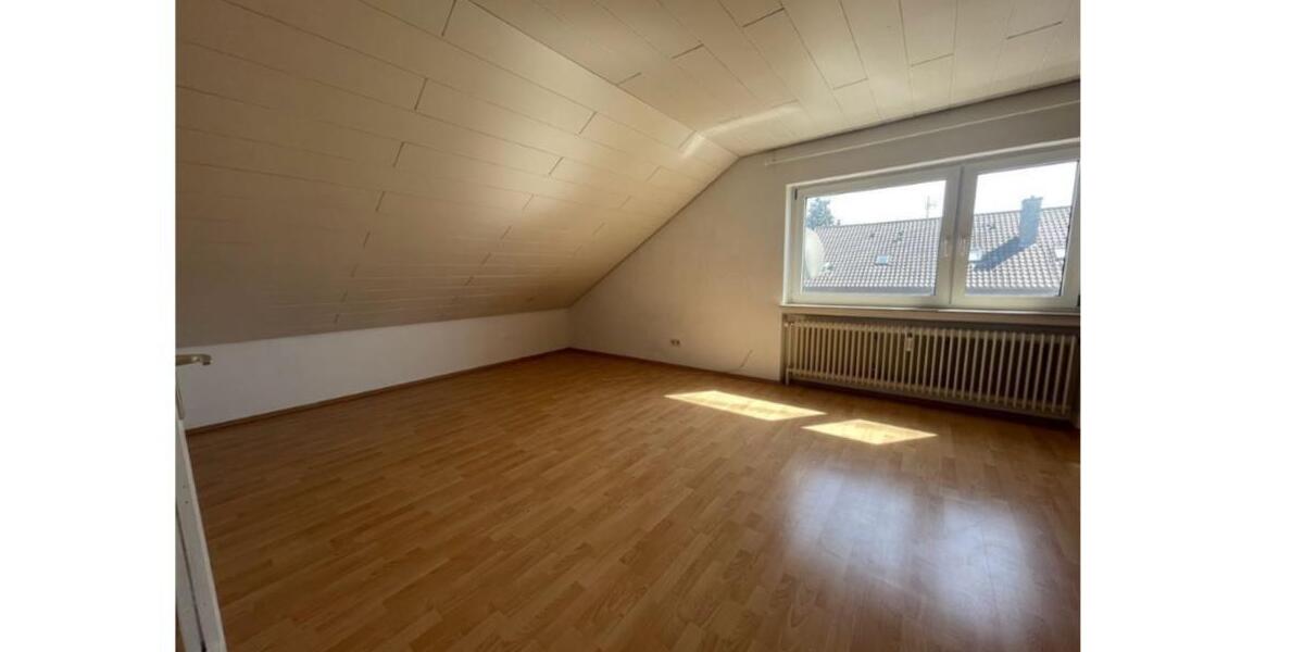 2-Zimmer-Dachgeschosswohnung in Sandweier 2 zimmer