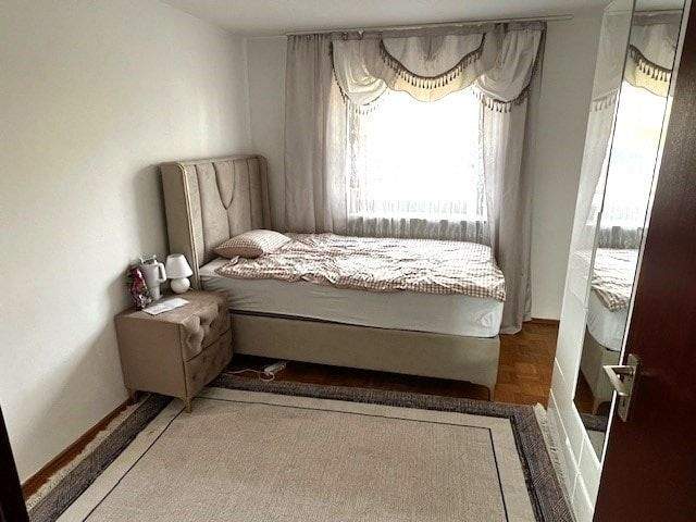 Etagenwohnung Pforzheim Nordstadt - 5 Zimmer, 137 m&sup2;, 325.000&euro; | Angebot:24859539