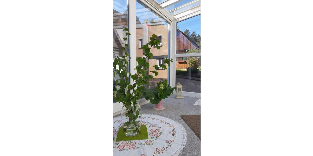 Doppelhaushälfte Pforzheim Huchenfeld - 6 Zimmer, 124 m&sup2;, 350.000&euro; | Angebot:23851785