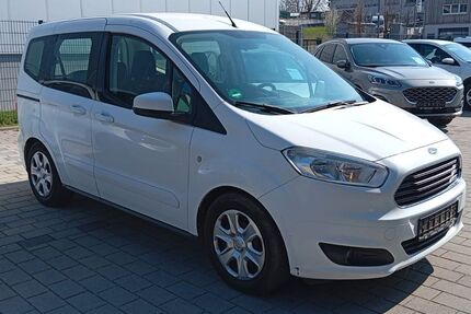 Ford Tourneo Courier 103.770 km 8.500 &euro; Walzbachtal 75045