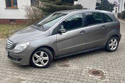 Mercedes-Benz B 150 130.000 km 3.900 &euro; Graben-Neudorf 76676