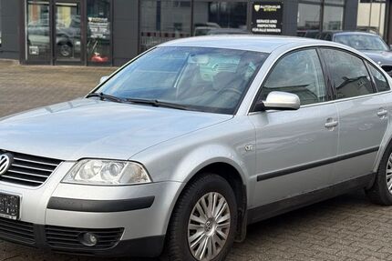VW Passat 176.000 km 2.990 &euro; Graben-Neudorf 76676