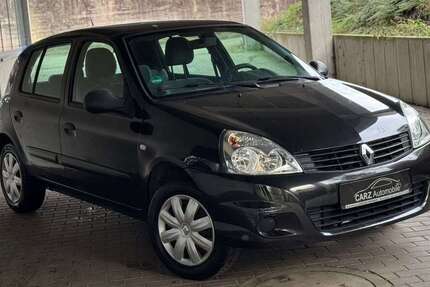 Renault Clio 130.000 km 2.400 € Mühlacker 75417