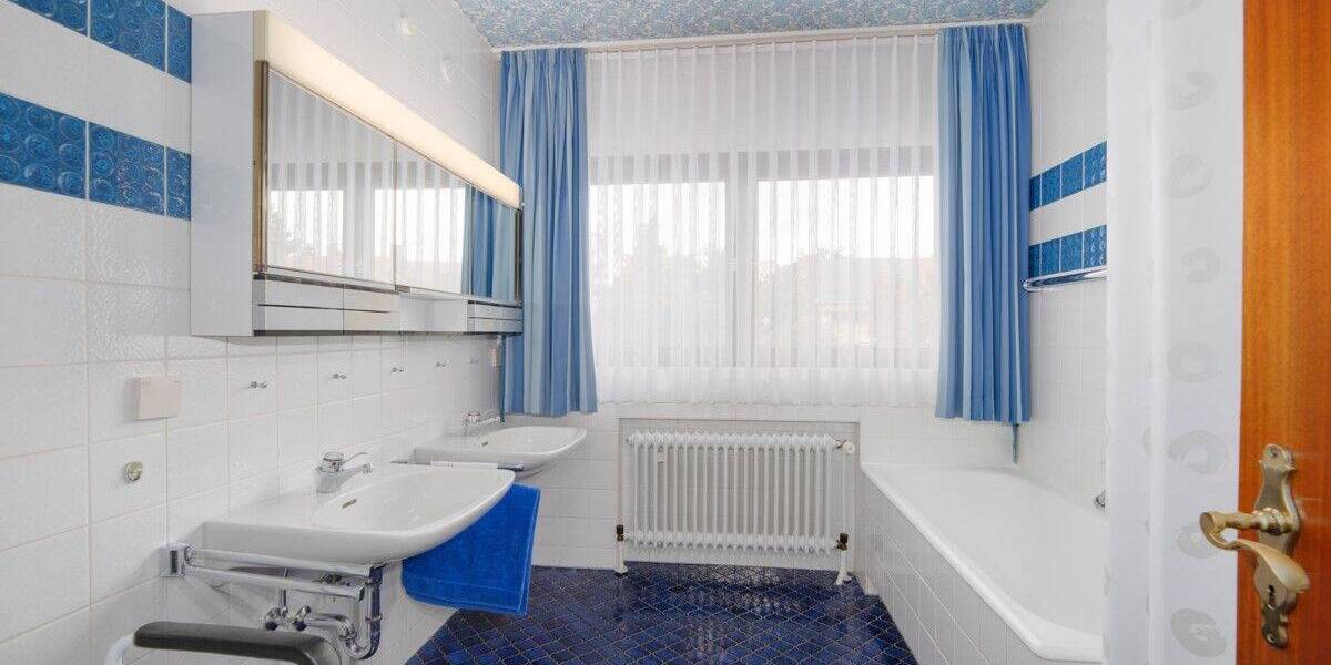 Einfamilienhaus oder 2-3 Familienhaus? Hier bestehen alle Möglichkeiten! 7 zimmer