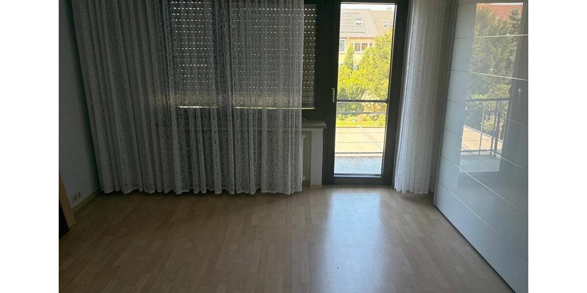 Reihenhaus Karlsruhe Knielingen - 6 Zimmer, 160 m&sup2;, 680.000&euro; | Angebot:26754138
