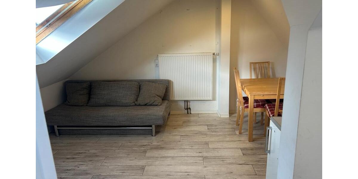 Dachgeschoßwohnung Pforzheim Eutingen - 2 Zimmer, 40 m&sup2;, 600&euro; | Angebot:25374969