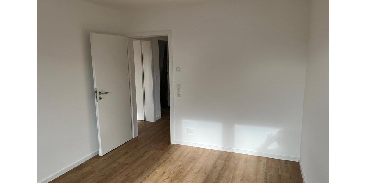 Etagenwohnung Herxheim bei Landau/Pfalz Pfalz - 3 Zimmer, 85 m&sup2;, 1.200&euro; | Angebot:24317735
