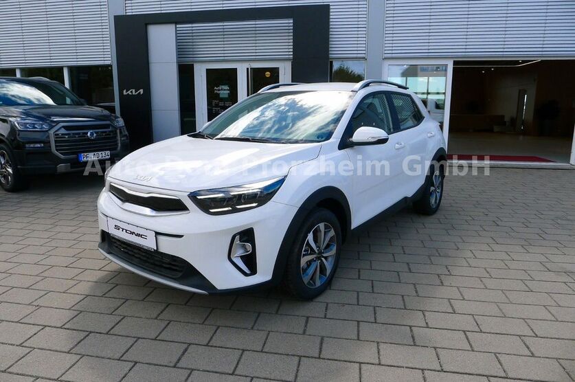 Kia Stonic 1.500 km 21.800 € Pforzheim 75177
