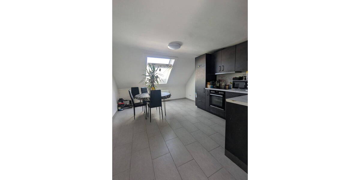 Etagenwohnung Pforzheim Nordstadt - 3 Zimmer, 52 m&sup2;, 530&euro; | Angebot:26891892