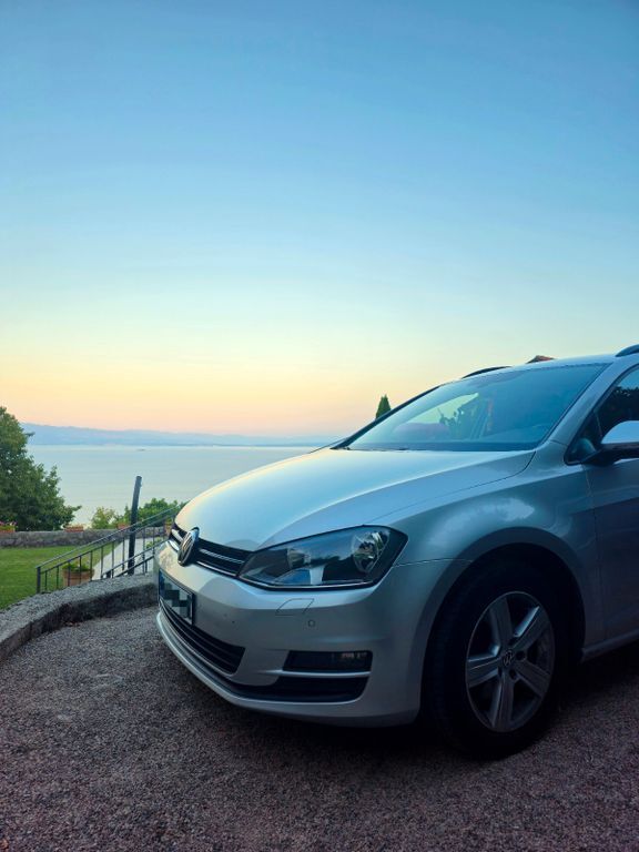 VW Golf 184.000 km 10.700 € Dettenheim 76706