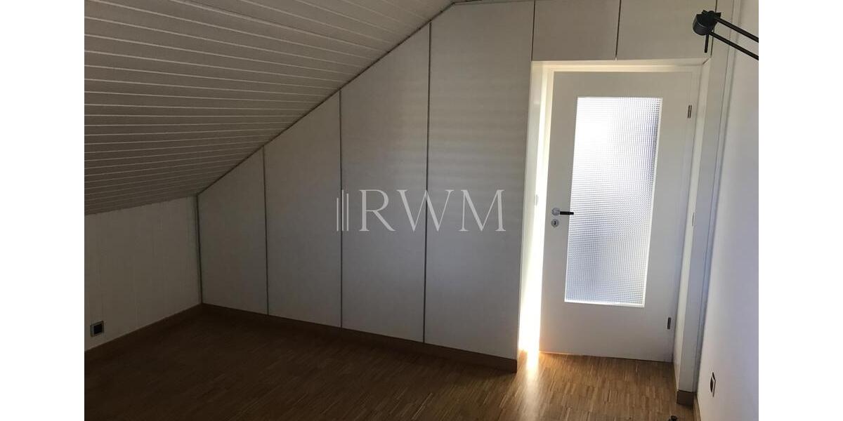 Dachgeschoßwohnung Pforzheim Büchenbronn - 3 Zimmer, 63 m&sup2;, 700&euro; | Angebot:25570110