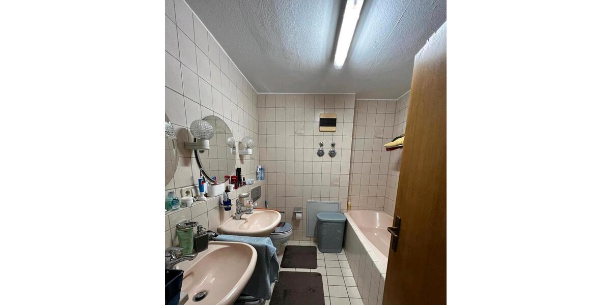 Etagenwohnung Rastatt - 3 Zimmer, 74 m&sup2;, 290.000&euro; | Angebot:27019960